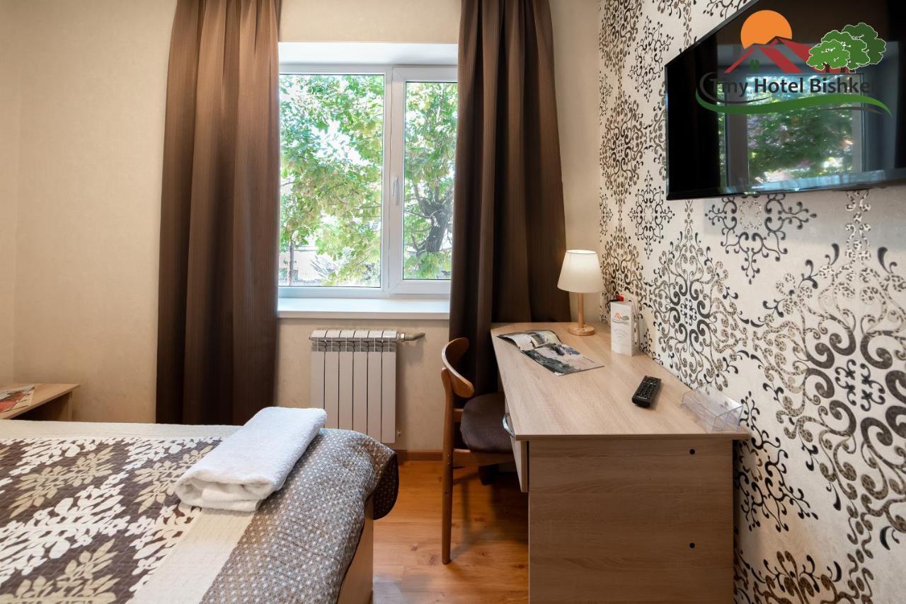 Tiny Hotel Бішкек Екстер'єр фото
