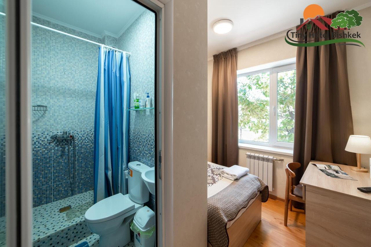 Tiny Hotel Бішкек Екстер'єр фото