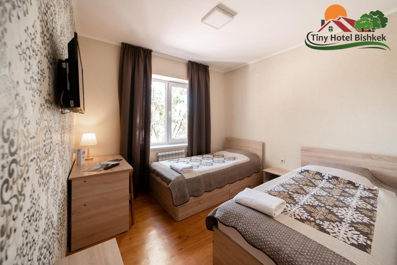 Tiny Hotel Бішкек Екстер'єр фото