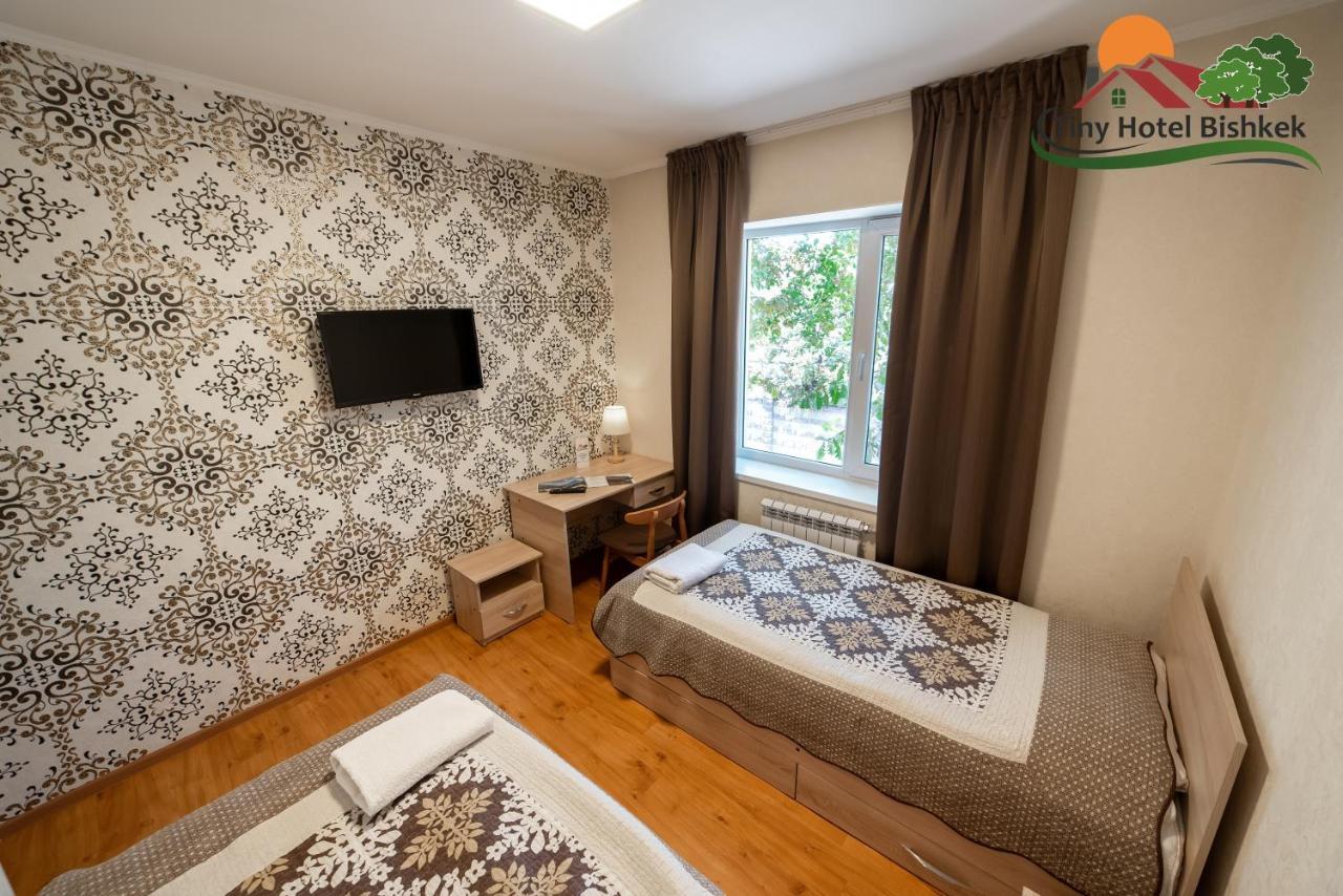 Tiny Hotel Бішкек Екстер'єр фото
