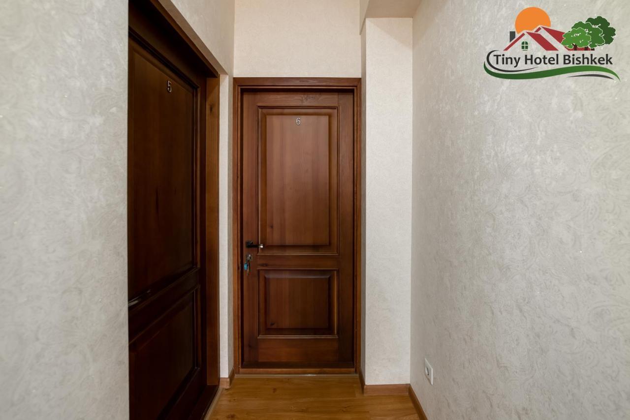 Tiny Hotel Бішкек Екстер'єр фото